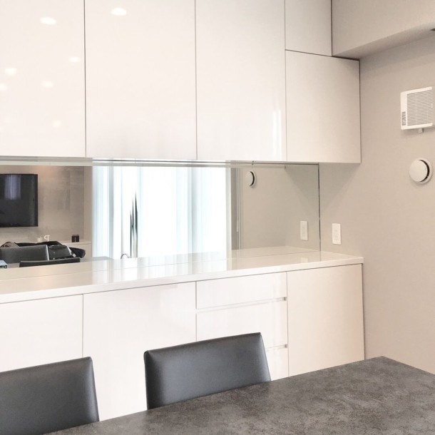 �ǖʎ��[�I�[�_�[�Ƌ�